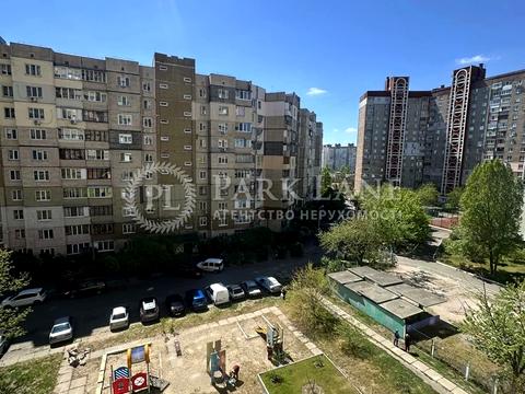 квартира за адресою Милославська вул., 25