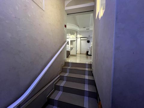 комерційна за адресою Маяковського просп., 4