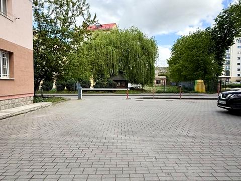 коммерческая по адресу Короля Даниила ул., 17а