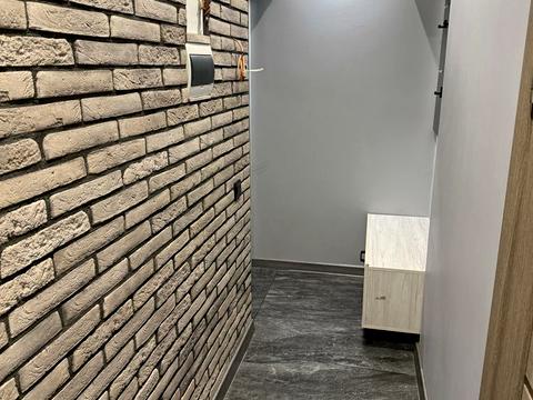 1864904495255309