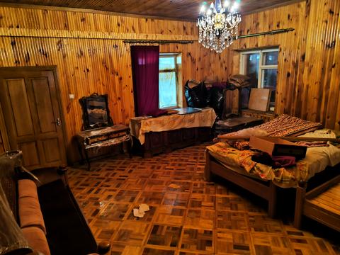 комерційна за адресою Лауреатська вул., 73