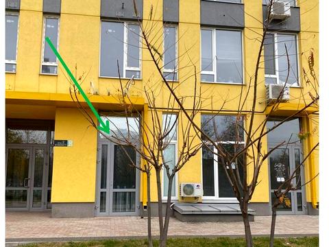 комерційна за адресою Березнева вул., 14-Б