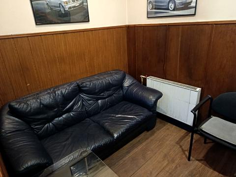 коммерческая по адресу Навроцького Володимира, 25