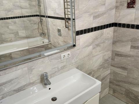 квартира за адресою Нагірних вул., 3