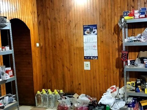 коммерческая по адресу Навроцького Володимира, 25