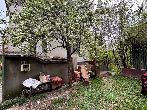 будинок за адресою Плодова
