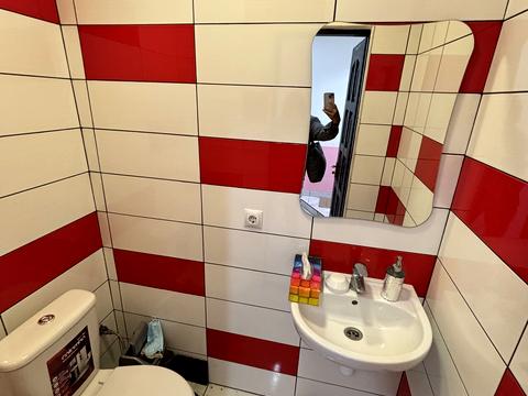 комерційна за адресою Кирила Трильовського вул., 25
