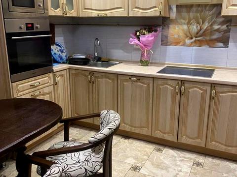 квартира за адресою Кургузова вул., 1а к2