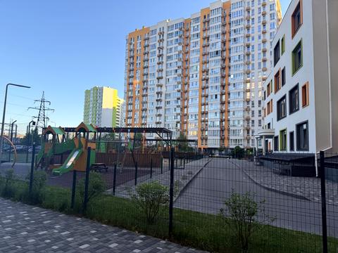 квартира за адресою Олеся Бердника вул., 1