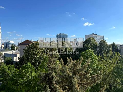 квартира по адресу Виноградный пер., 4