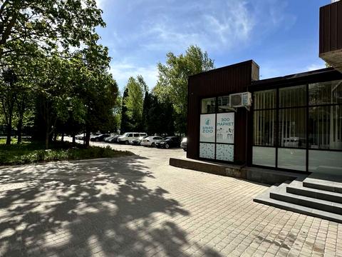 комерційна за адресою Данила Галицького вул., 16б