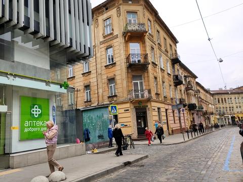квартира за адресою Шпитальна вул., 13