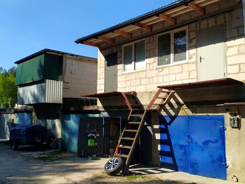паркомісце за адресою Світла вул., 6б