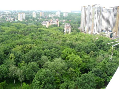 квартира за адресою Авіаконструктора Ігоря Сікорського вул. (Танкова), 1-Б