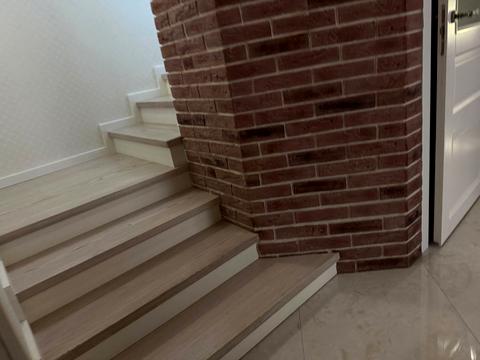 будинок за адресою Лугова вул.