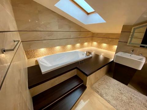 квартира за адресою Гната Хоткевича вул., 13