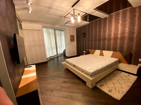 квартира за адресою Гната Хоткевича вул., 13