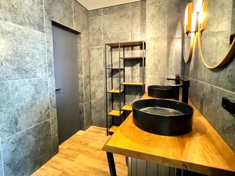 квартира за адресою Університетська вул., 3/9