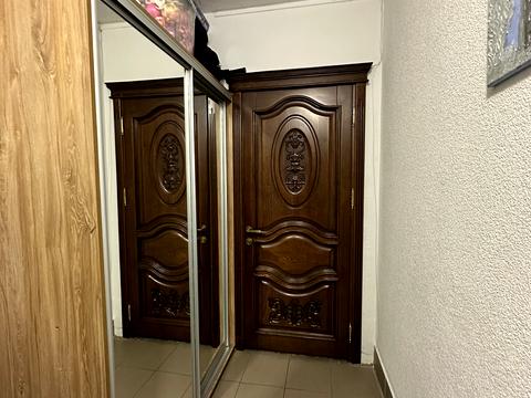 квартира за адресою Володимира Івасюка вул., 12