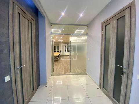 коммерческая по адресу Кловский спуск, 7a