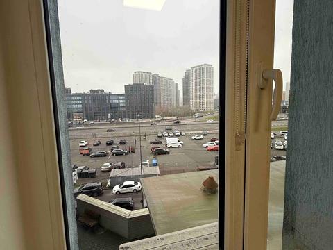 комерційна за адресою Дніпровська набережна вул., 26-Д