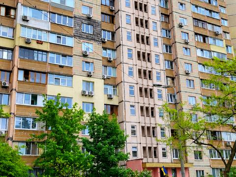 квартира по адресу Драгоманова ул., 40-А