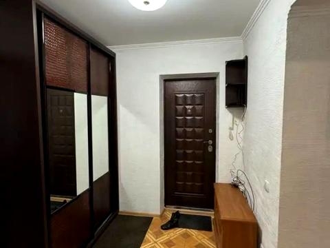 квартира за адресою Ірпінська вул. (Абхазька), 4