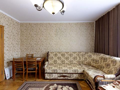 квартира за адресою Віктора Чукаріна вул., 1