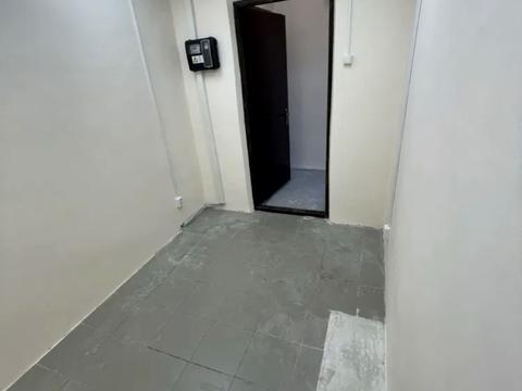 комерційна за адресою Сергія Москаленка вул. (Красовського), 8-Б