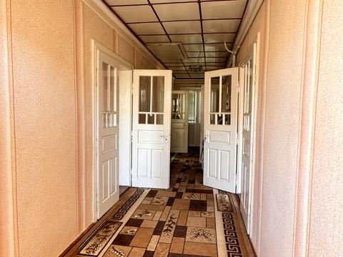 будинок за адресою вул. Берестова, 3б
