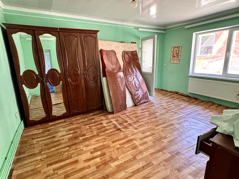 будинок за адресою вул. Берестова, 3б