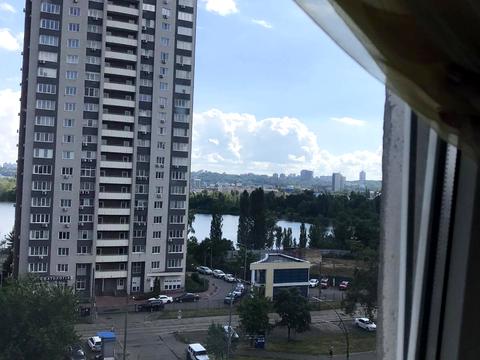 квартира по адресу Героев Полка "Азов ул. (Малиновского маршала), 13