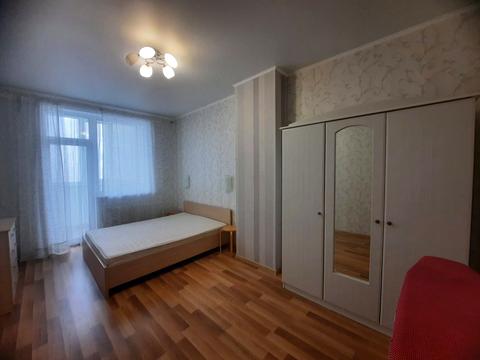 квартира за адресою Академіка Корольова вул., 5/4