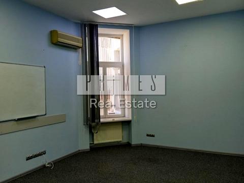 коммерческая по адресу Музейний пер., 12