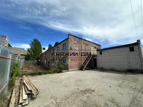 коммерческая по адресу Олега Оникиенко ул., 131А
