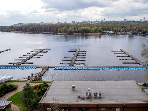 квартира за адресою Раїси Окіпної вул., 18