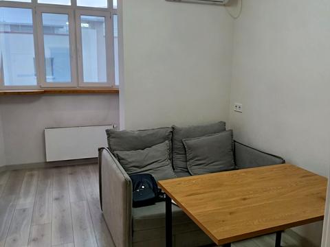 квартира за адресою Єдності вул., 4