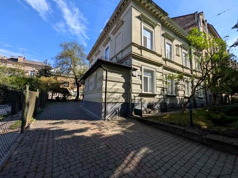 квартира по адресу Коновальца ул. (Энгельса), 41