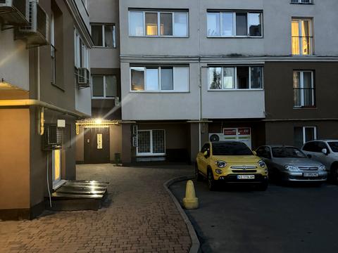 квартира по адресу Леси Украинки ул., 12