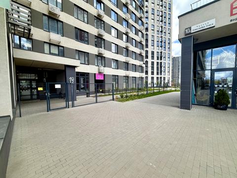 коммерческая по адресу Ивана Выговского ул. (Маршала Гречка), 40/12