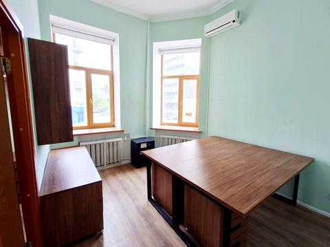 коммерческая по адресу Саксаганского ул., 13/42