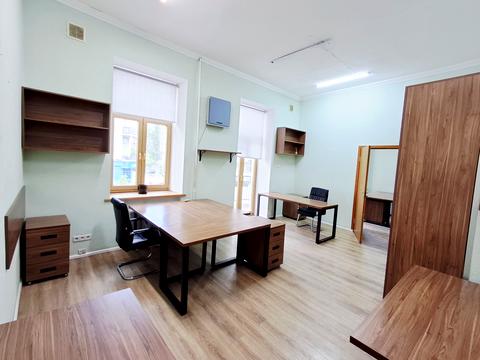 коммерческая по адресу Саксаганского ул., 13/42