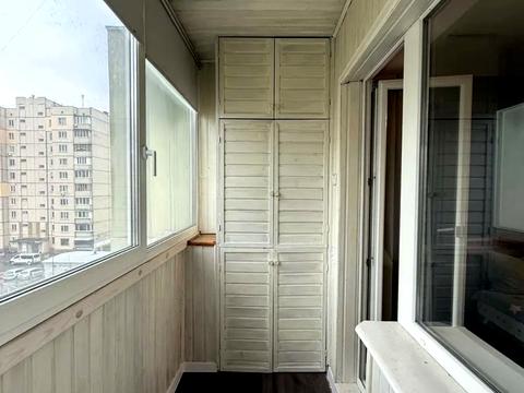 квартира за адресою Лариси Руденко вул., 5