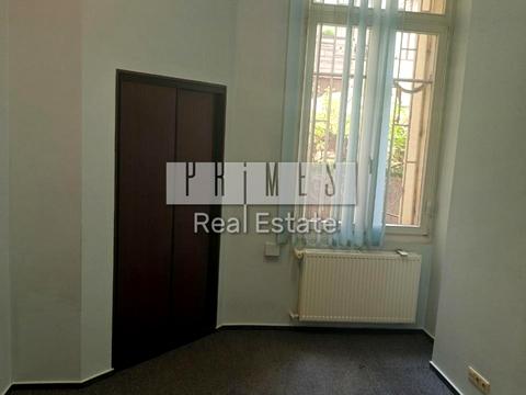 коммерческая по адресу Музейний пер., 12