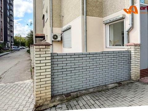 комерційна за адресою Короля Данила вул., 17а