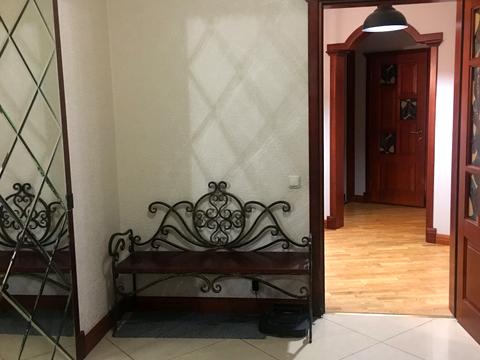 квартира за адресою Київ, Василя Порика просп., 7-А