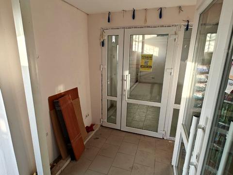 комерційна за адресою Торговиця вул., 9