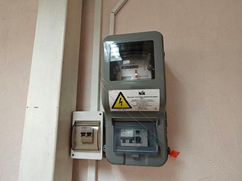 комерційна за адресою Торговиця вул., 9
