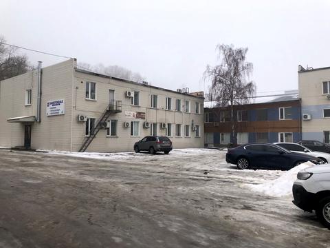 комерційна за адресою Пирогівський Шлях вул. (Червонопрапорна), 34