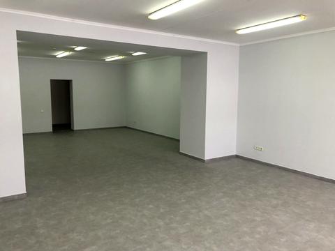 комерційна за адресою Пирогівський Шлях вул. (Червонопрапорна), 34